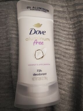 Dove Aluminum Free Coconut & Pink Jasmine Deodorant - White